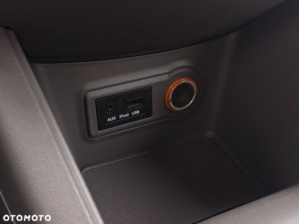 Kia Venga - 21