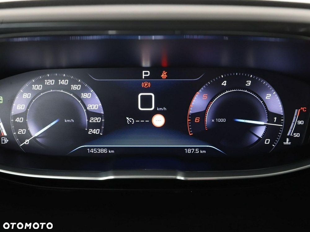 Peugeot 3008 1.6 BlueHDi Allure S&S EAT6 - 22