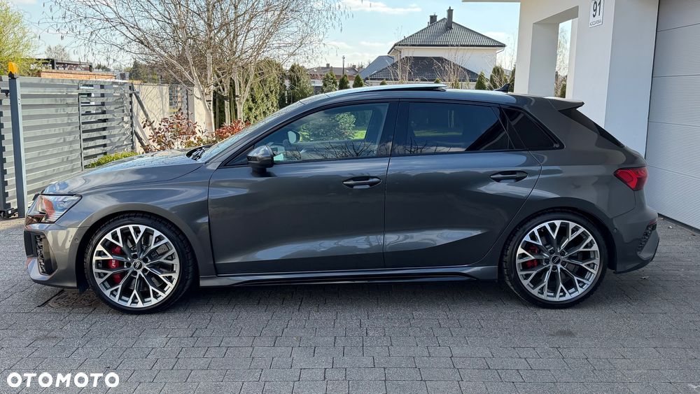 Audi RS3 Sportback - 18