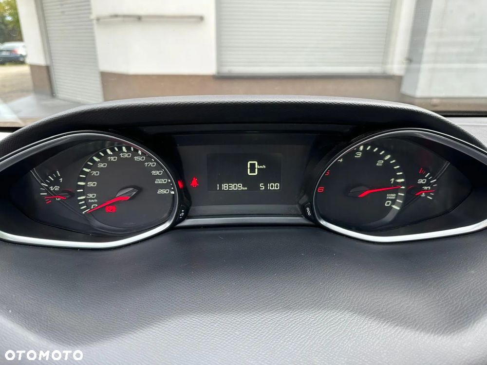 Peugeot 308 HDi FAP 90 Active - 4