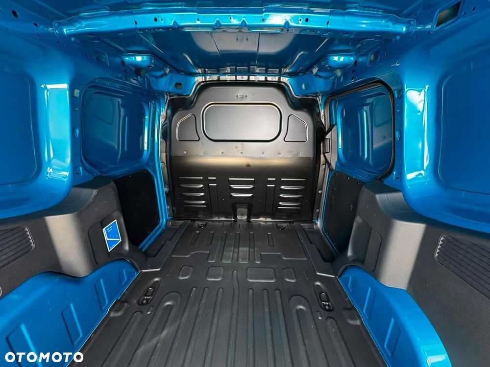 Ford transit-courier Van Limited BEV - 7