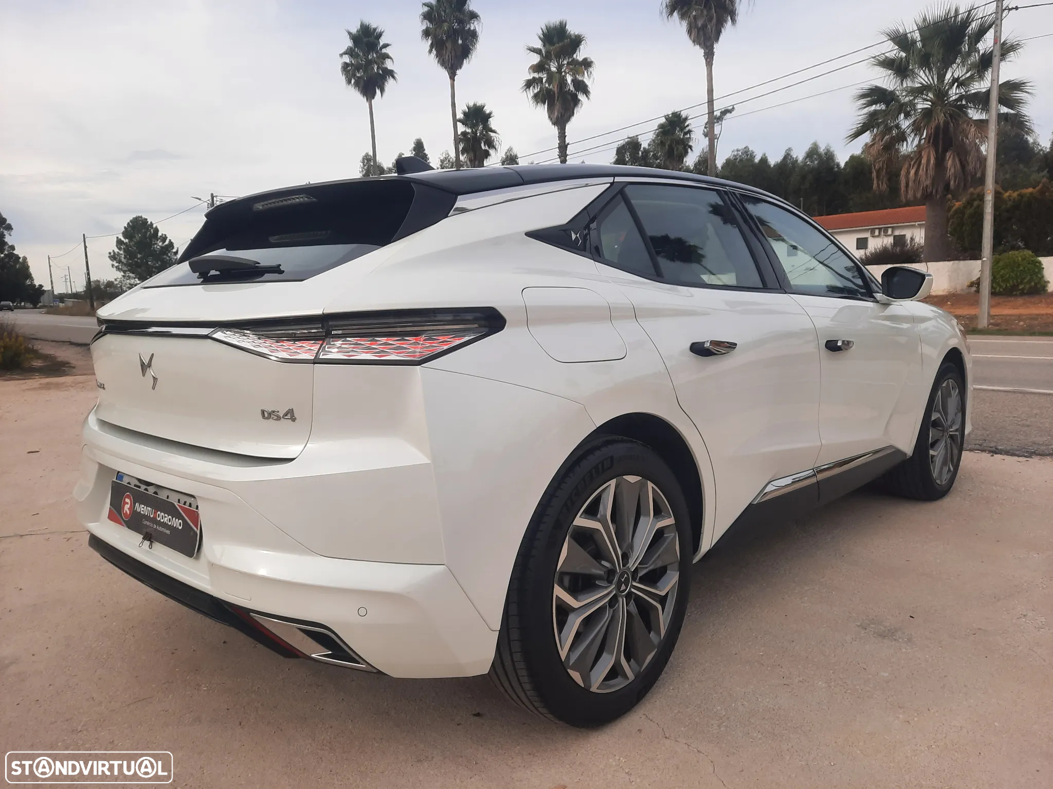 DS DS4 E-Tense Performance Line EAT8 - 19