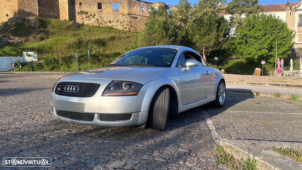 Audi TT Coupé 1.8 T S-line - 2