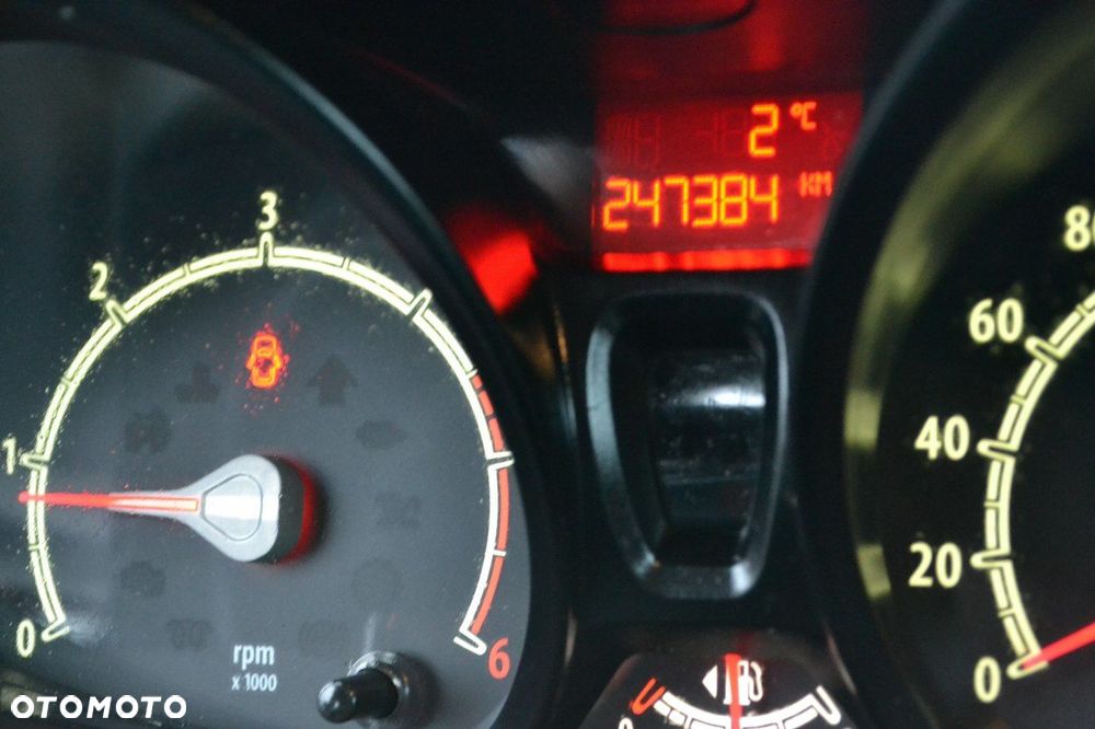 Ford Fiesta 1.6 TDCi Trend - 15