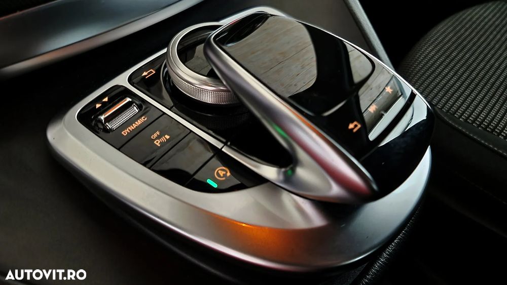 Mercedes-Benz V 220 d extralang 9G-TRONIC - 29