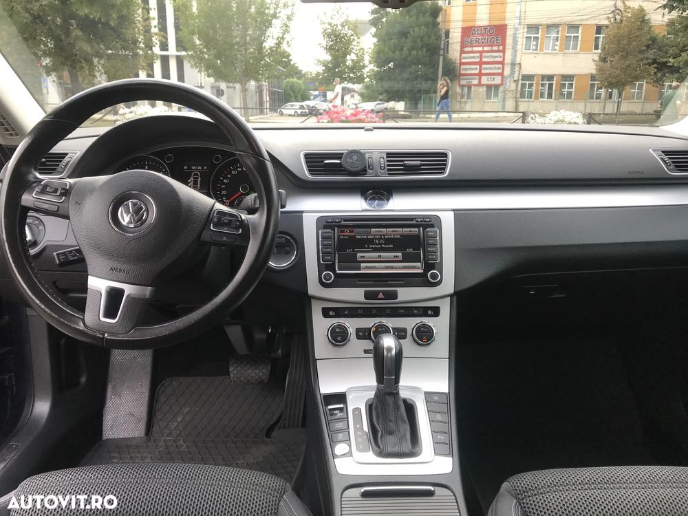 Volkswagen Passat CC 2.0 TDI DSG Exclusive - 11