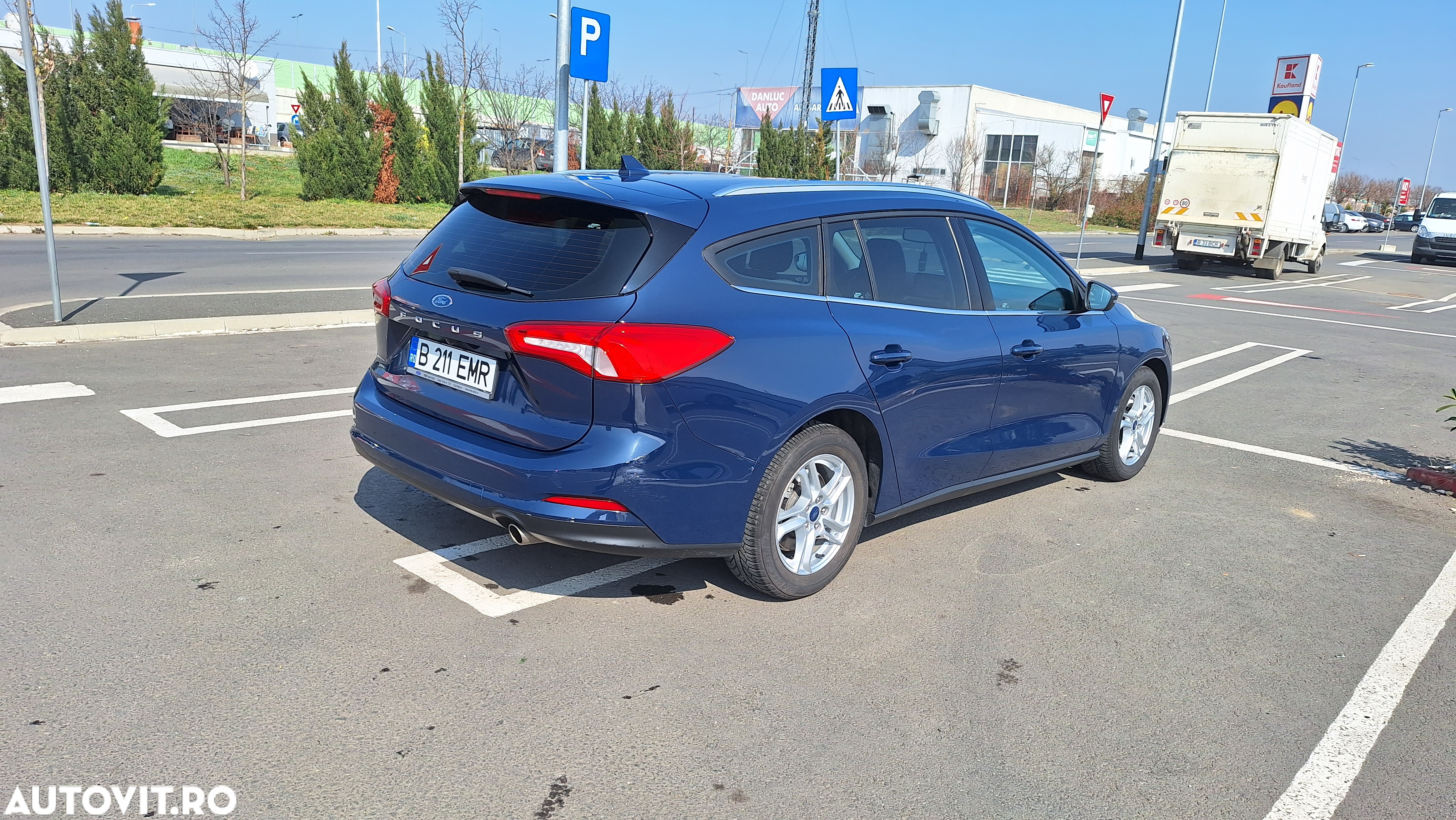 Ford Focus 1.0 EcoBoost Trend Edition - 3