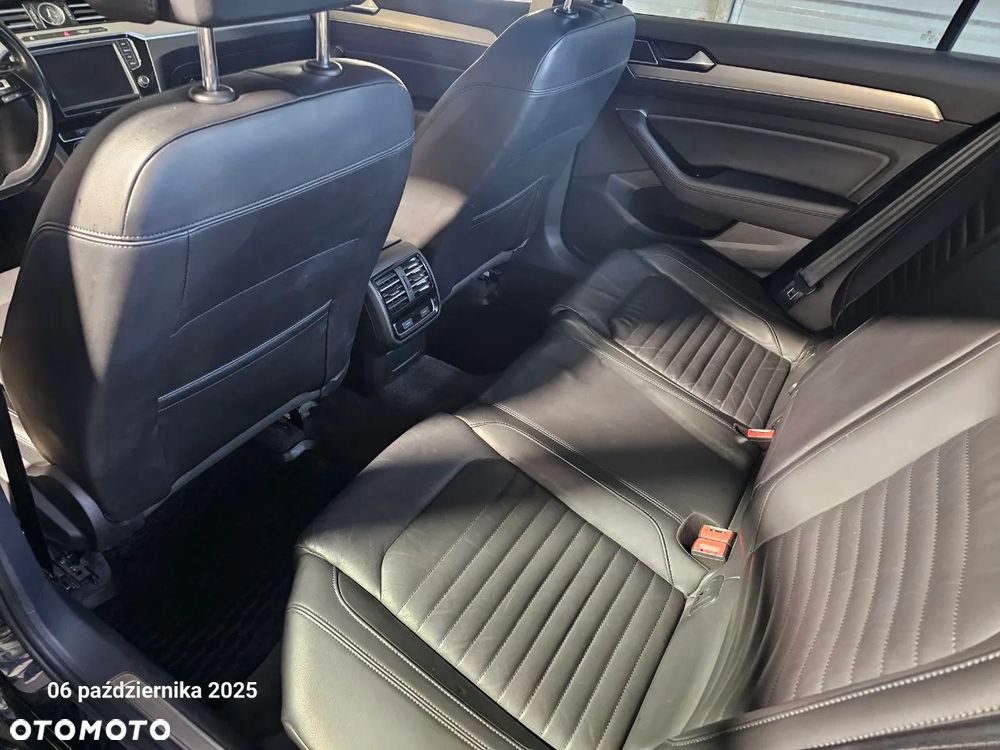 Volkswagen Passat 2.0 TDI Bi-Turbo BMT 4Mot Highline DSG - 6