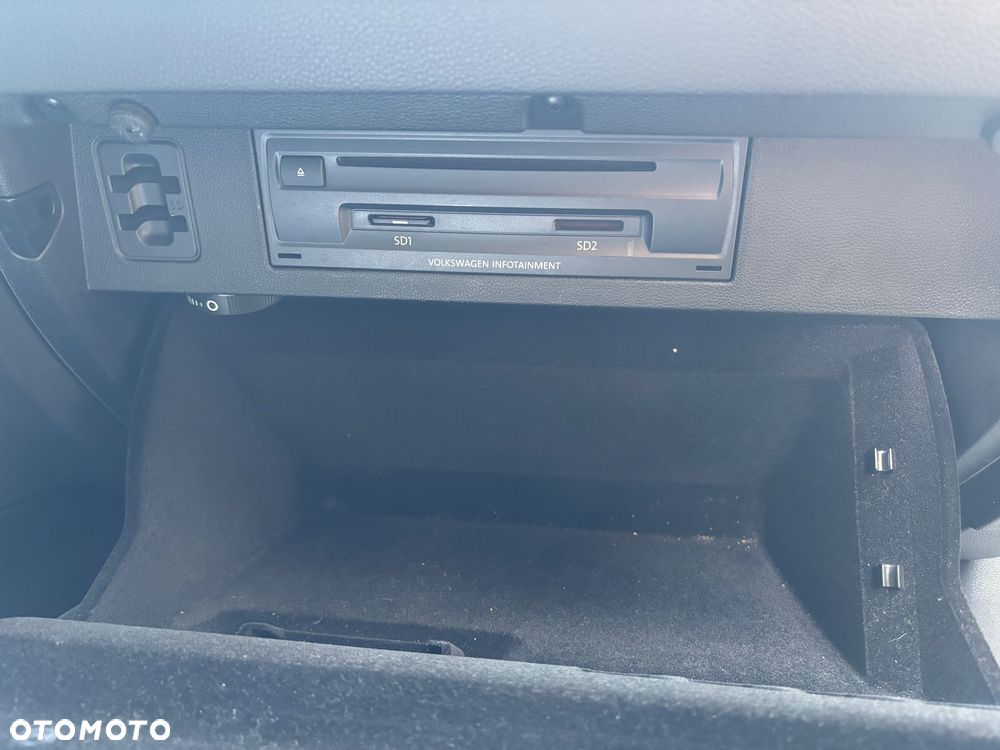 Volkswagen Passat 2.0 TDI SCR Highline DSG - 17