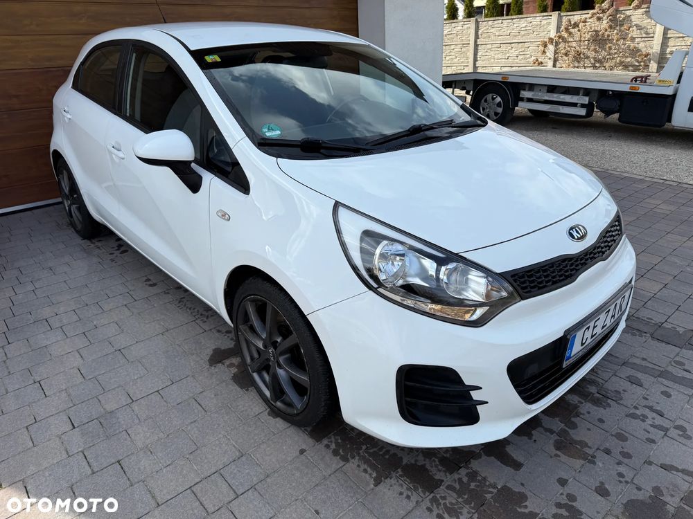 Kia Rio - 3