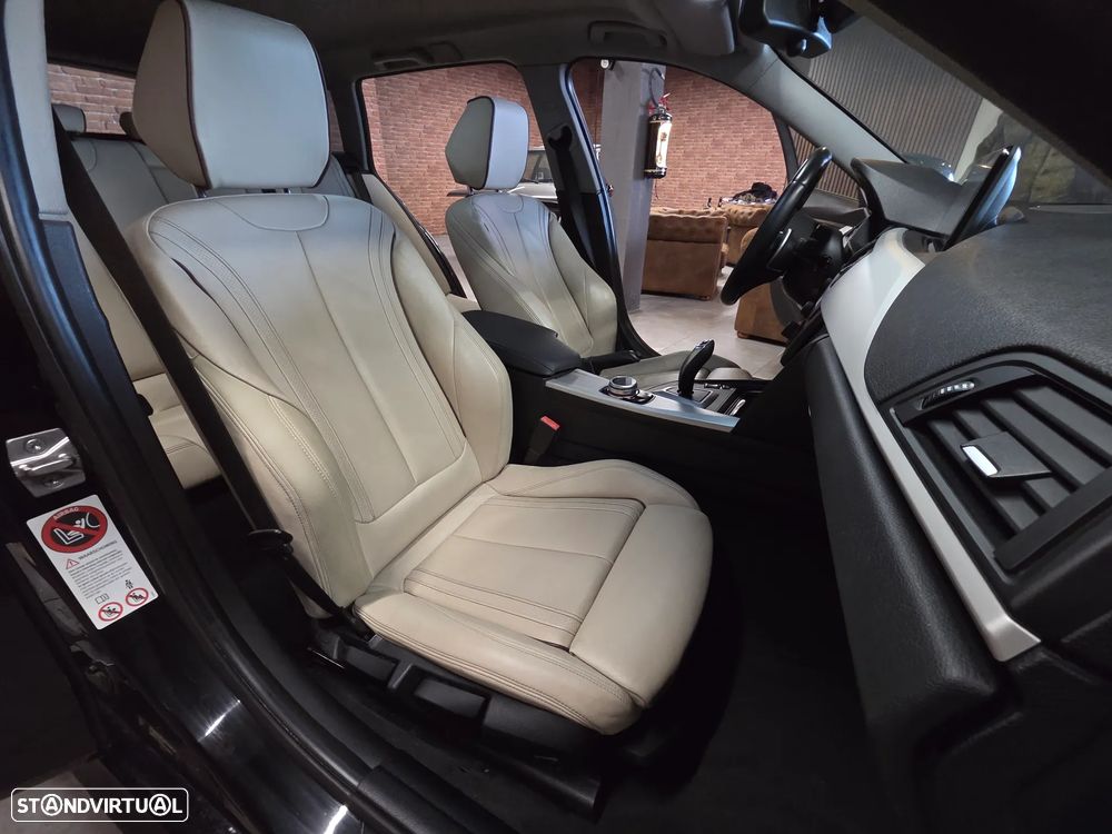 BMW 320 d Aut. Efficient Dynamics Edition Sport Line - 25