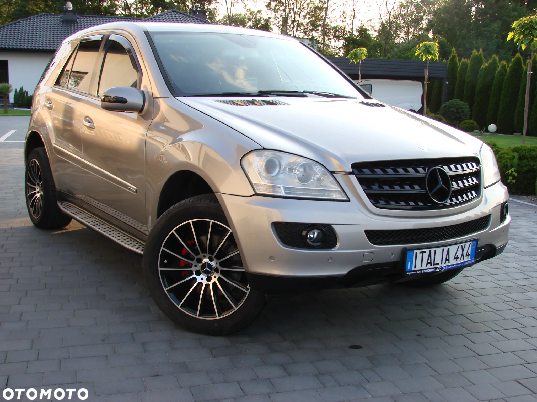 Mercedes-Benz ML - 8