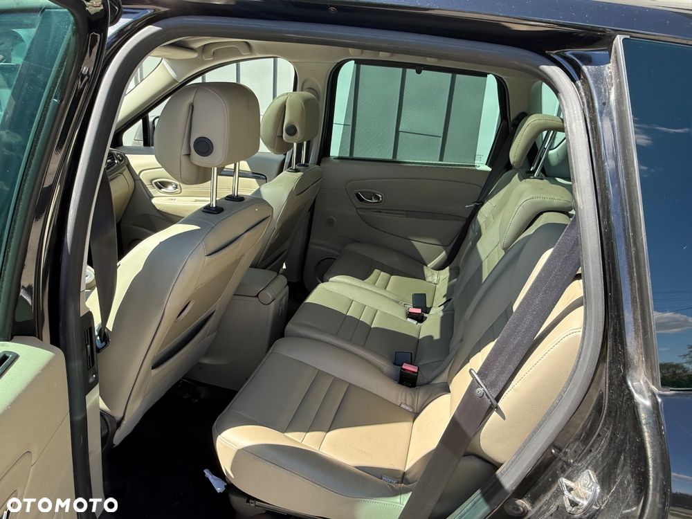 Renault Scenic 1.9 dCi Luxe Privilege - 16