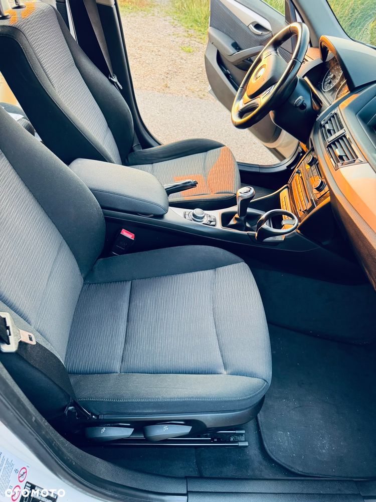 BMW X1 xDrive20i xLine - 12