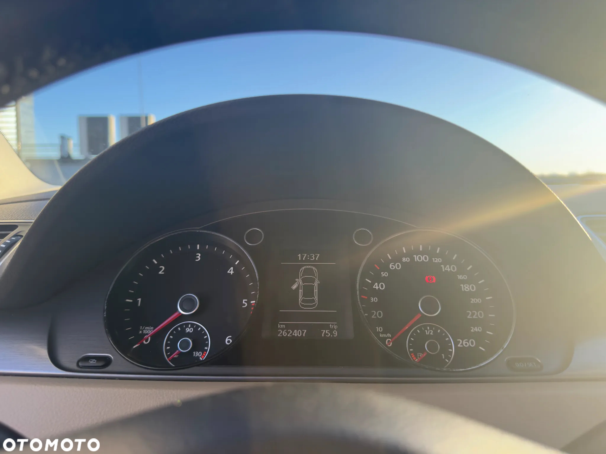 Volkswagen Passat 2.0 TDI Comfortline - 17