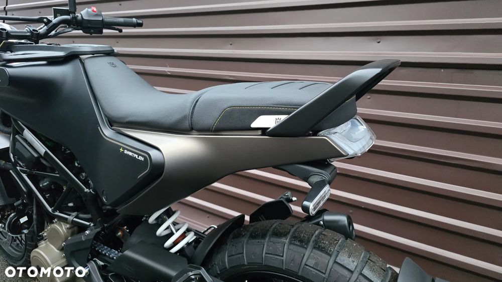 Husqvarna Svartpilen - 18