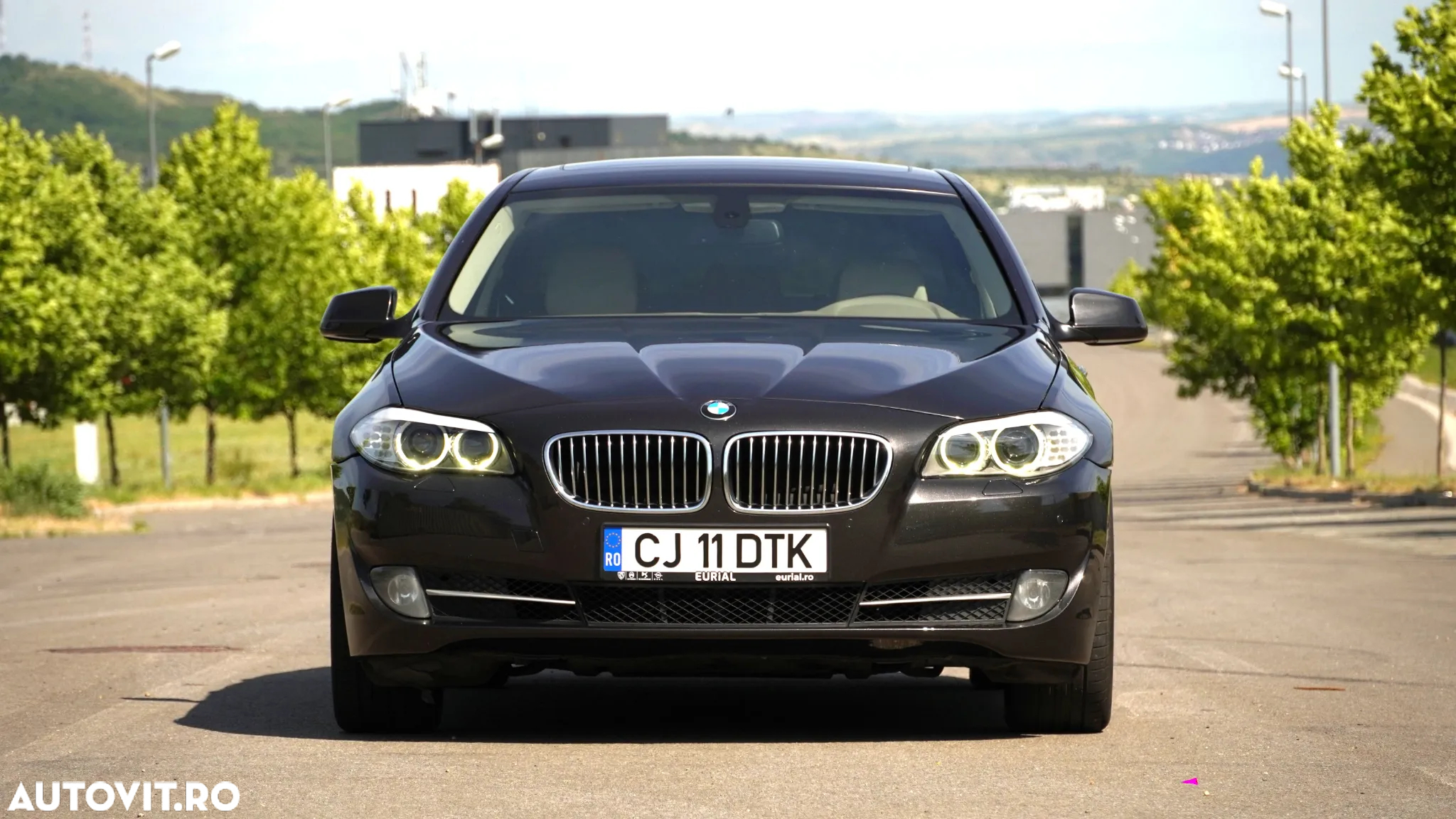 BMW Seria 5 520d - 3