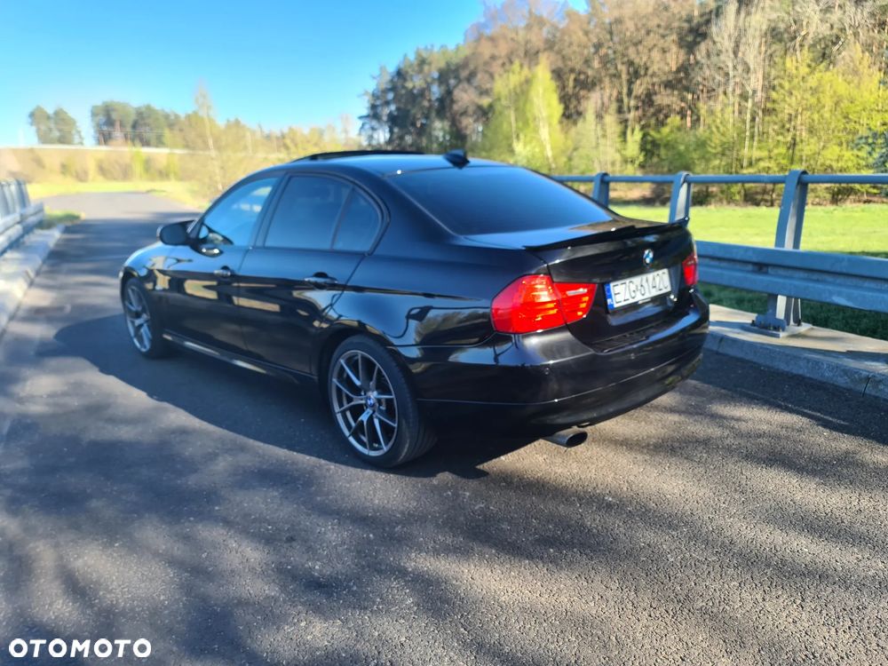 BMW Seria 3 320d - 6