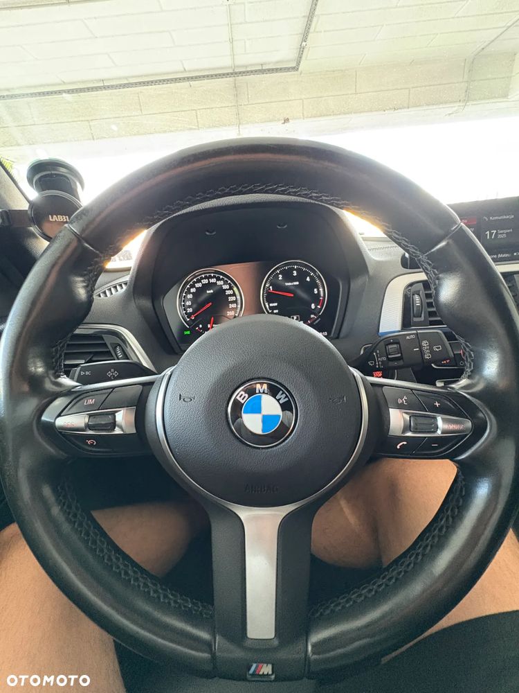 BMW Seria 1 118d M Sport Shadow - 11