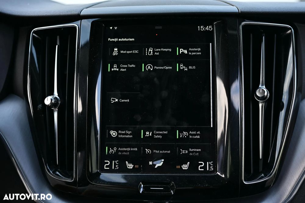 Volvo XC 60 B4 D AWD Geartronic Momentum - 35
