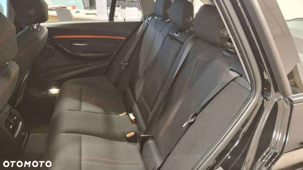 BMW Seria 3 318d Advantage - 21