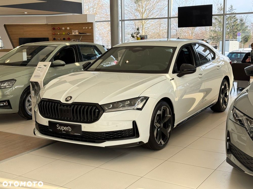 Skoda Superb 2.0 TSI Sportline DSG - 5