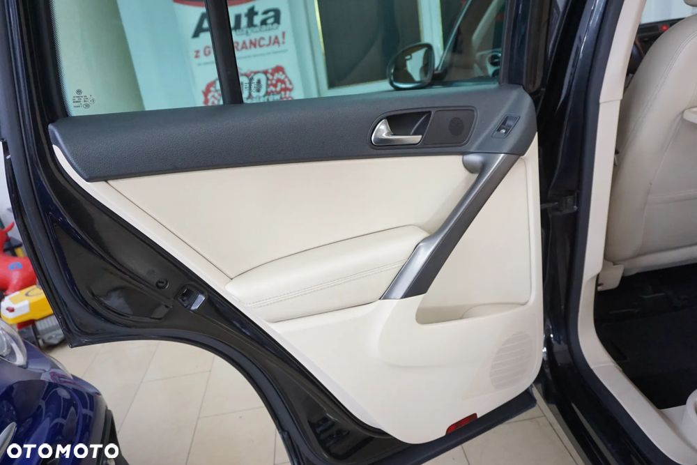 Volkswagen Tiguan 2.0 TSI 4Motion Sport & Style - 28