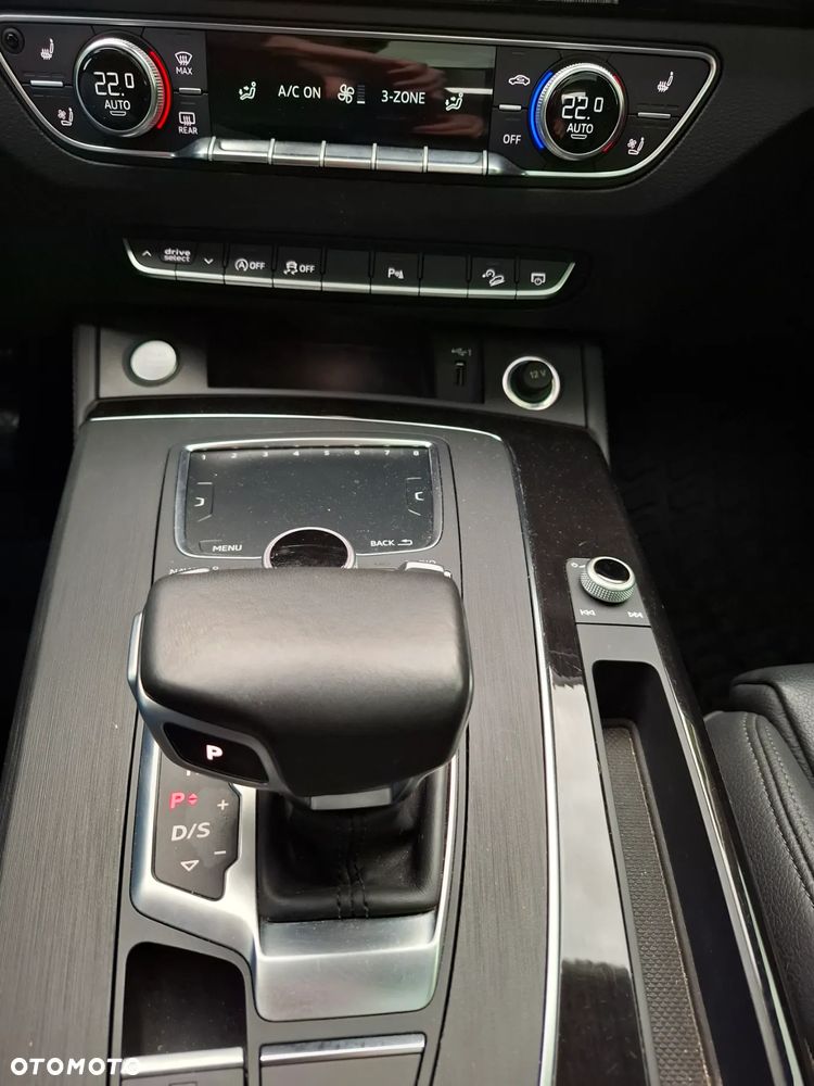 Audi Q5 2.0 TFSI Quattro Sport S tronic - 28