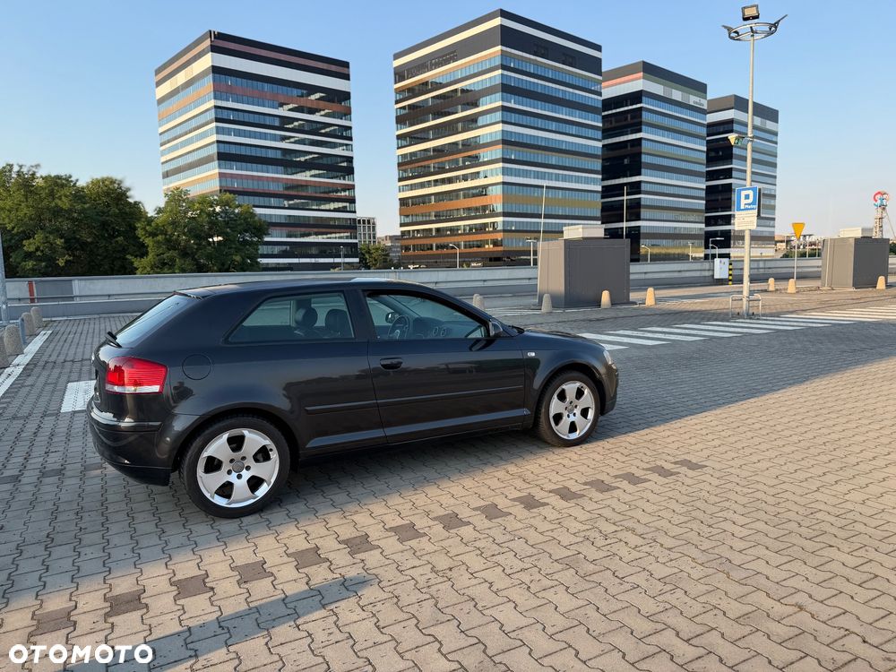 Audi A3 3-drzwiowe - 4