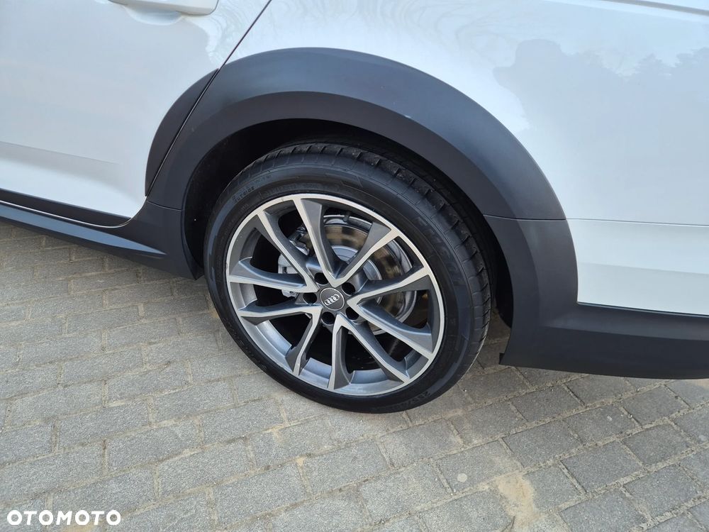 Audi A4 Allroad 2.0 TDI Quattro - 16