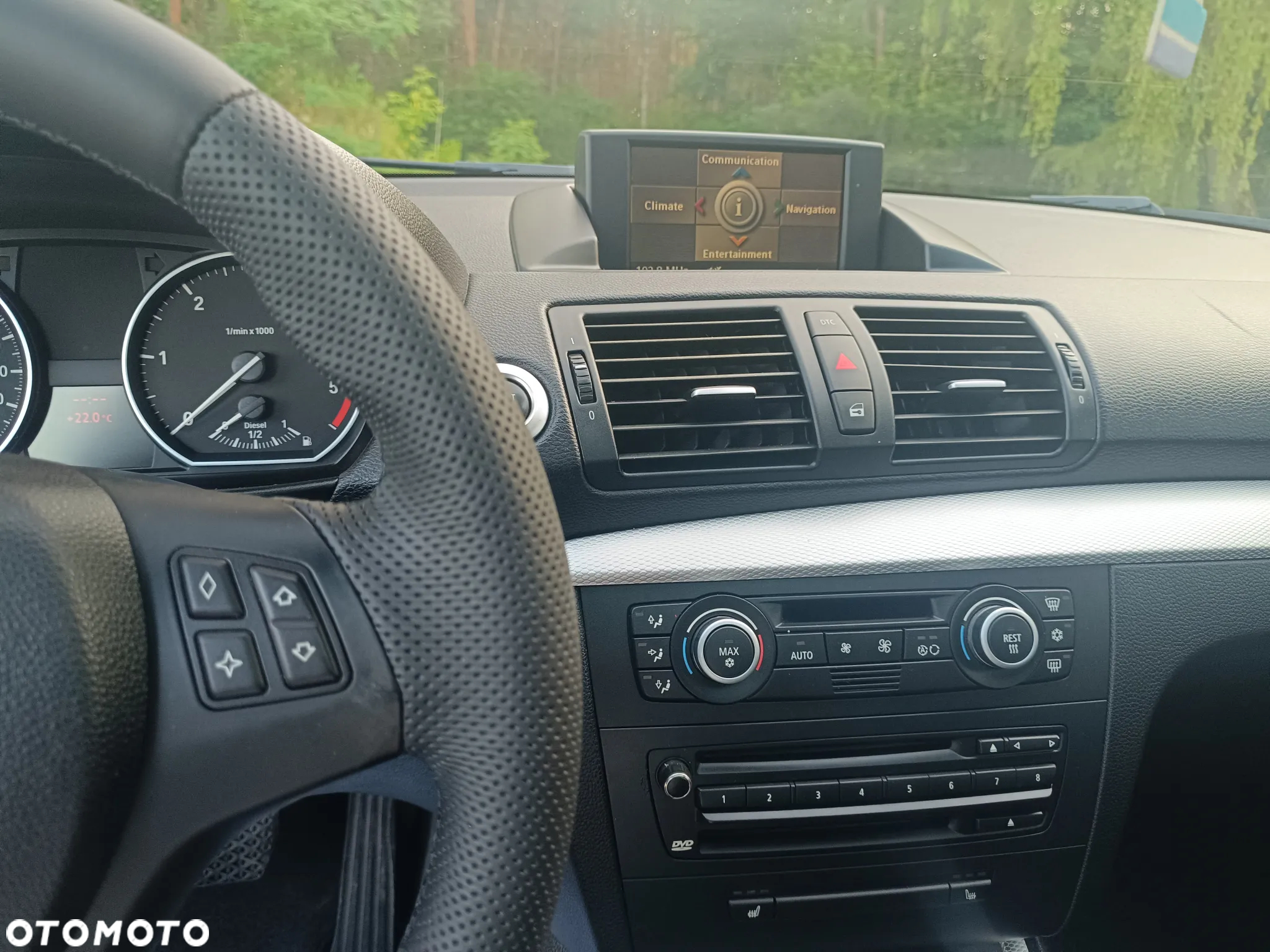 BMW Seria 1 120d DPF Edition Sport - 28