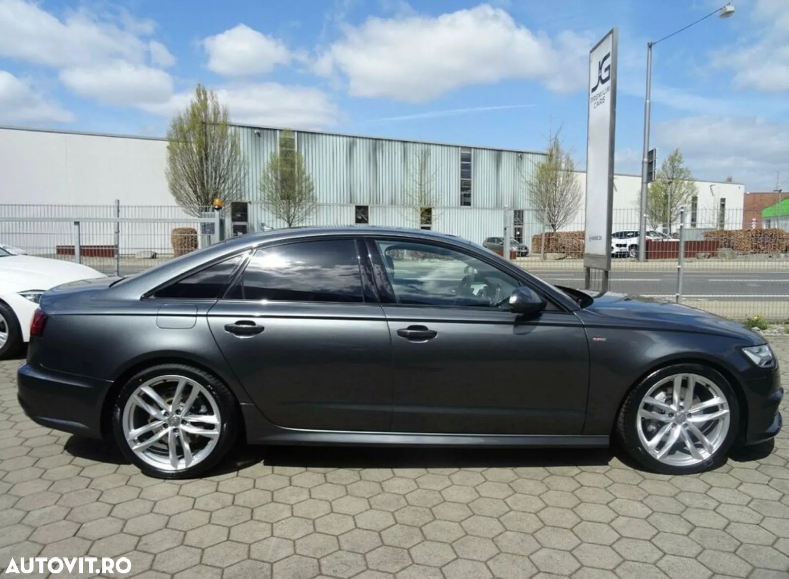 Audi A6 - 1