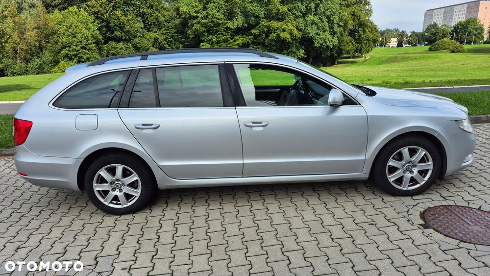 Skoda Superb 2.0 TDI Ambition - 7