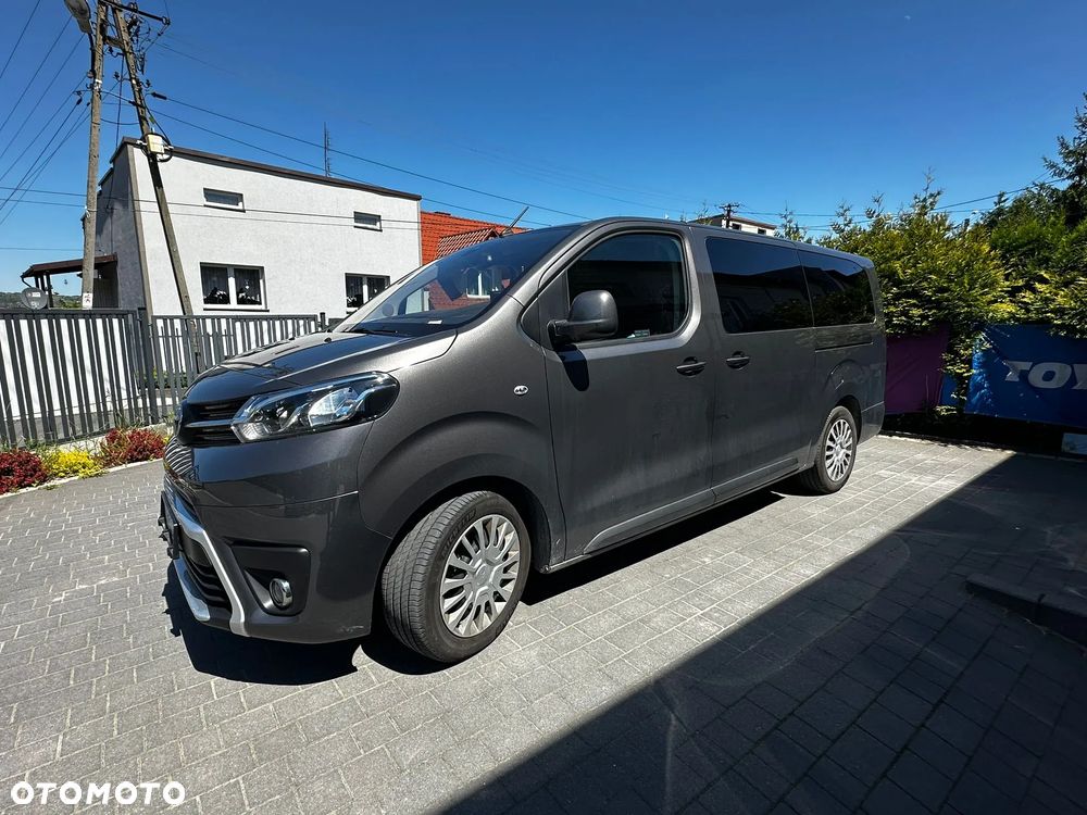 Toyota Proace Verso 2.0 D4-D Medium Family - 1