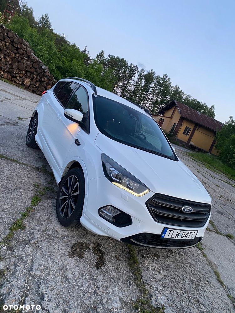 Ford Kuga 2.0 TDCi FWD ST-Line - 25