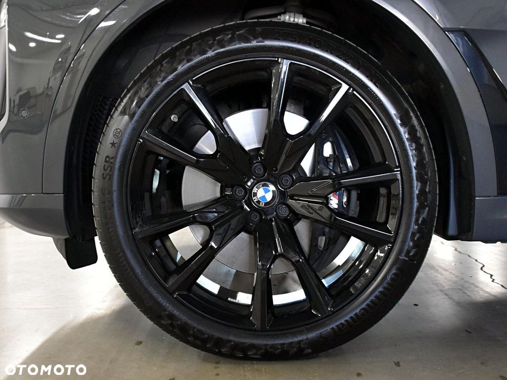 BMW X7 - 38