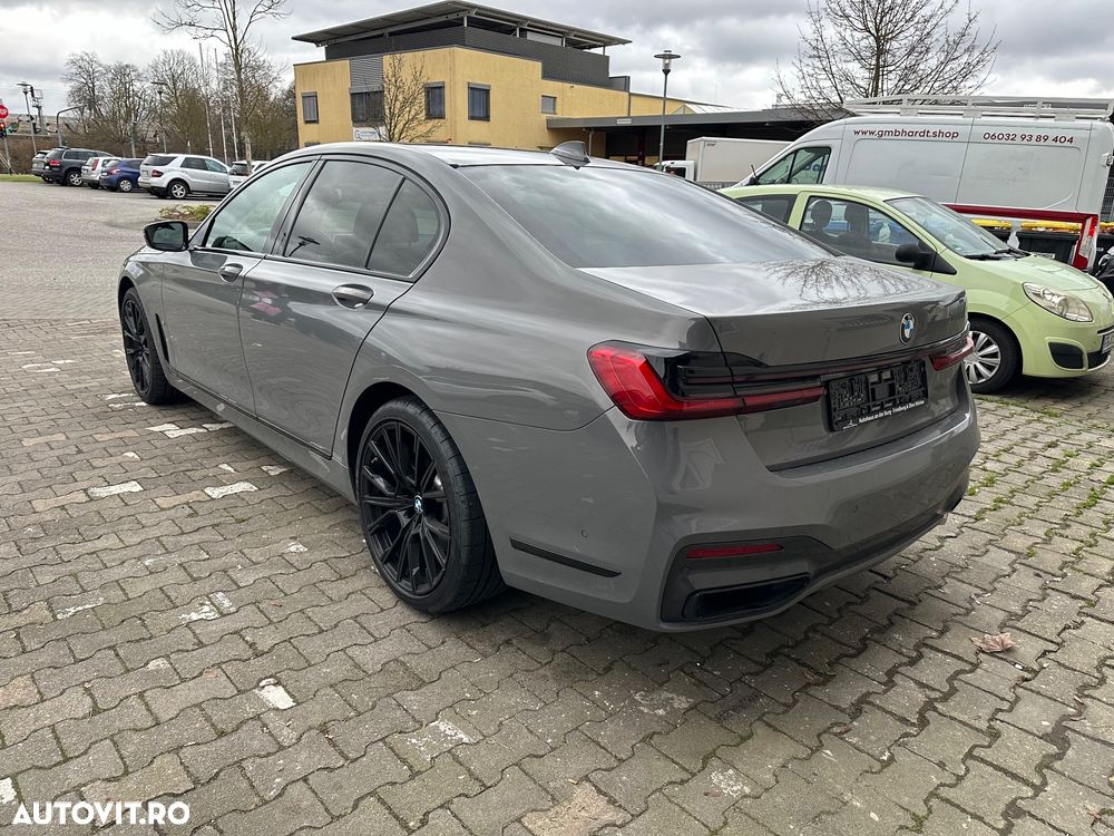 BMW Seria 7 730d xDrive MHEV - 7
