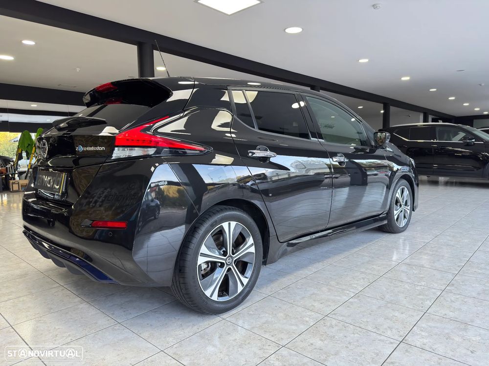 Nissan Leaf N-Connecta - 32