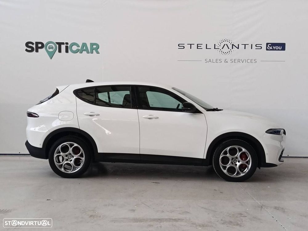 Alfa Romeo Tonale 1.5 Hybrid Sprint - 4