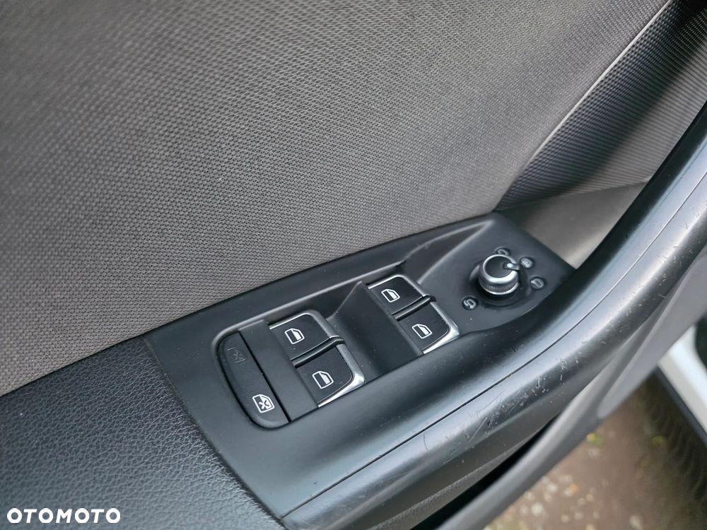 Audi Q3 2.0 TDI - 22