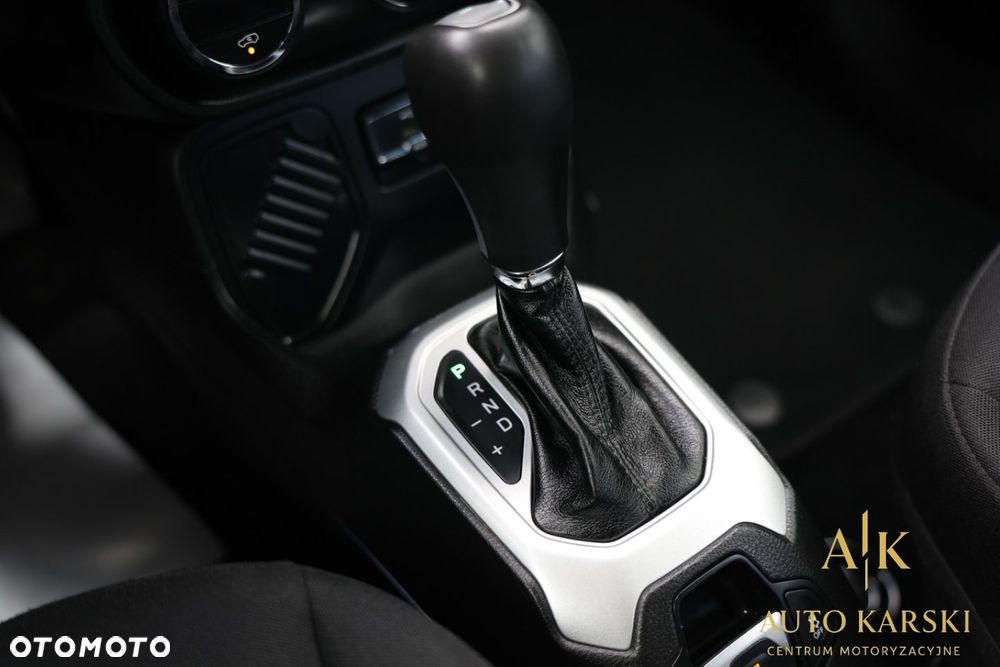 Jeep Renegade - 14