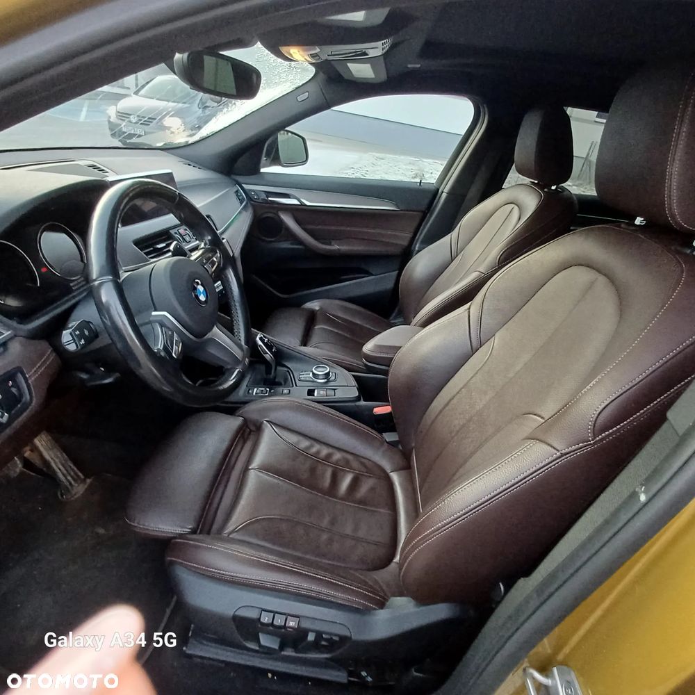 BMW X2 xDrive20i Advantage Plus - 10