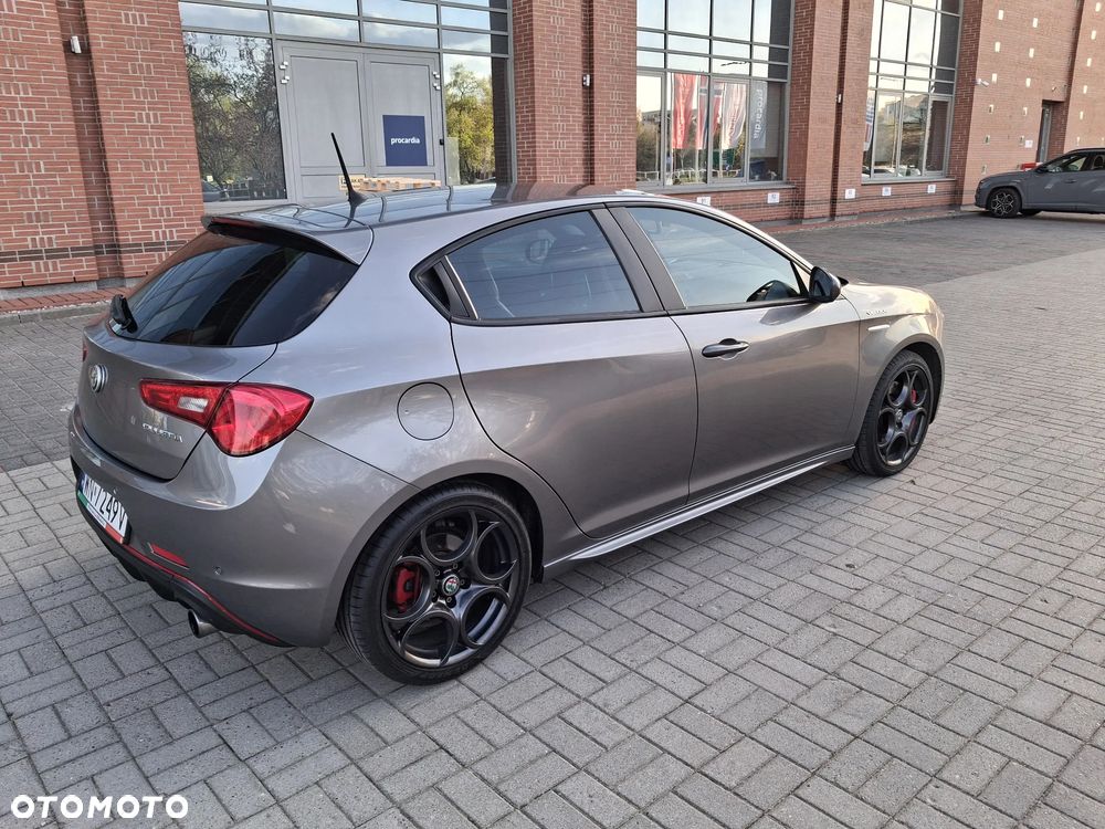 Alfa Romeo Giulietta 1750 TBi Veloce TCT - 13
