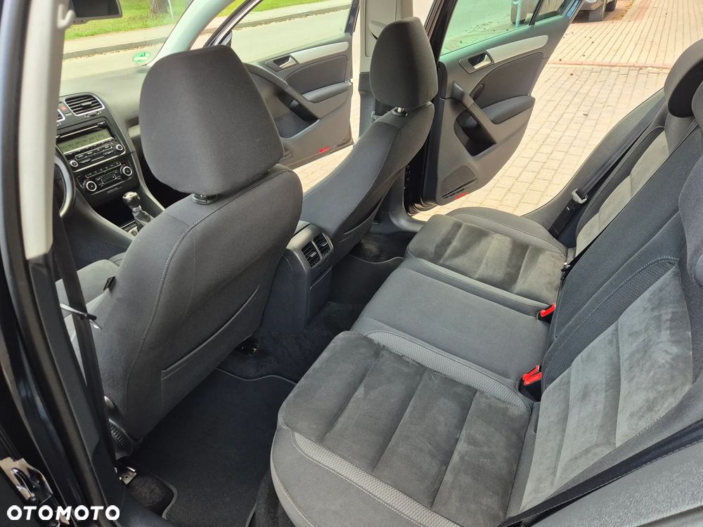 Volkswagen Golf 1.4 TSI Highline - 14