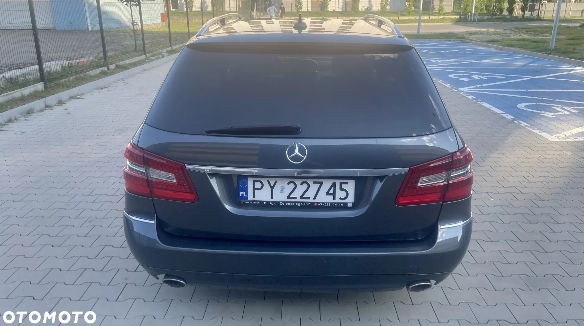 Mercedes-Benz Klasa E 350 T CDI DPF BlueEFFICIENCY 7G-TRONIC Avantgarde - 8