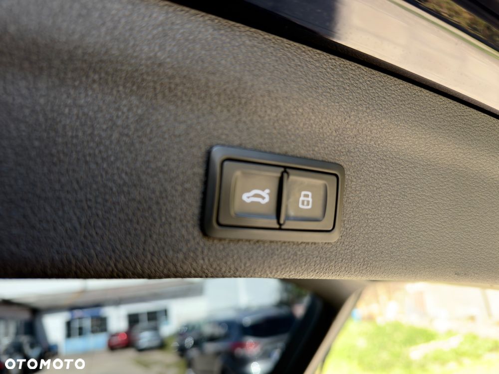 Audi A6 Avant 3.0 TDI Quattro S tronic - 26