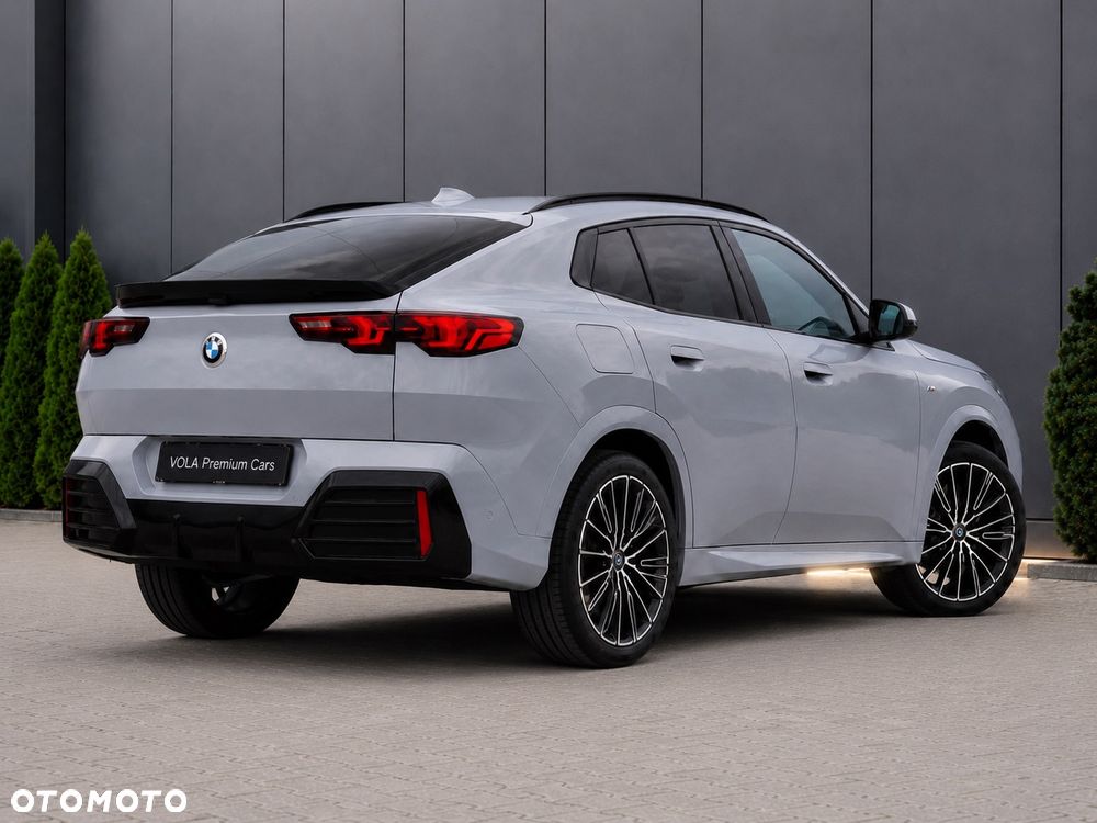 BMW X2 xDrive20d - 11