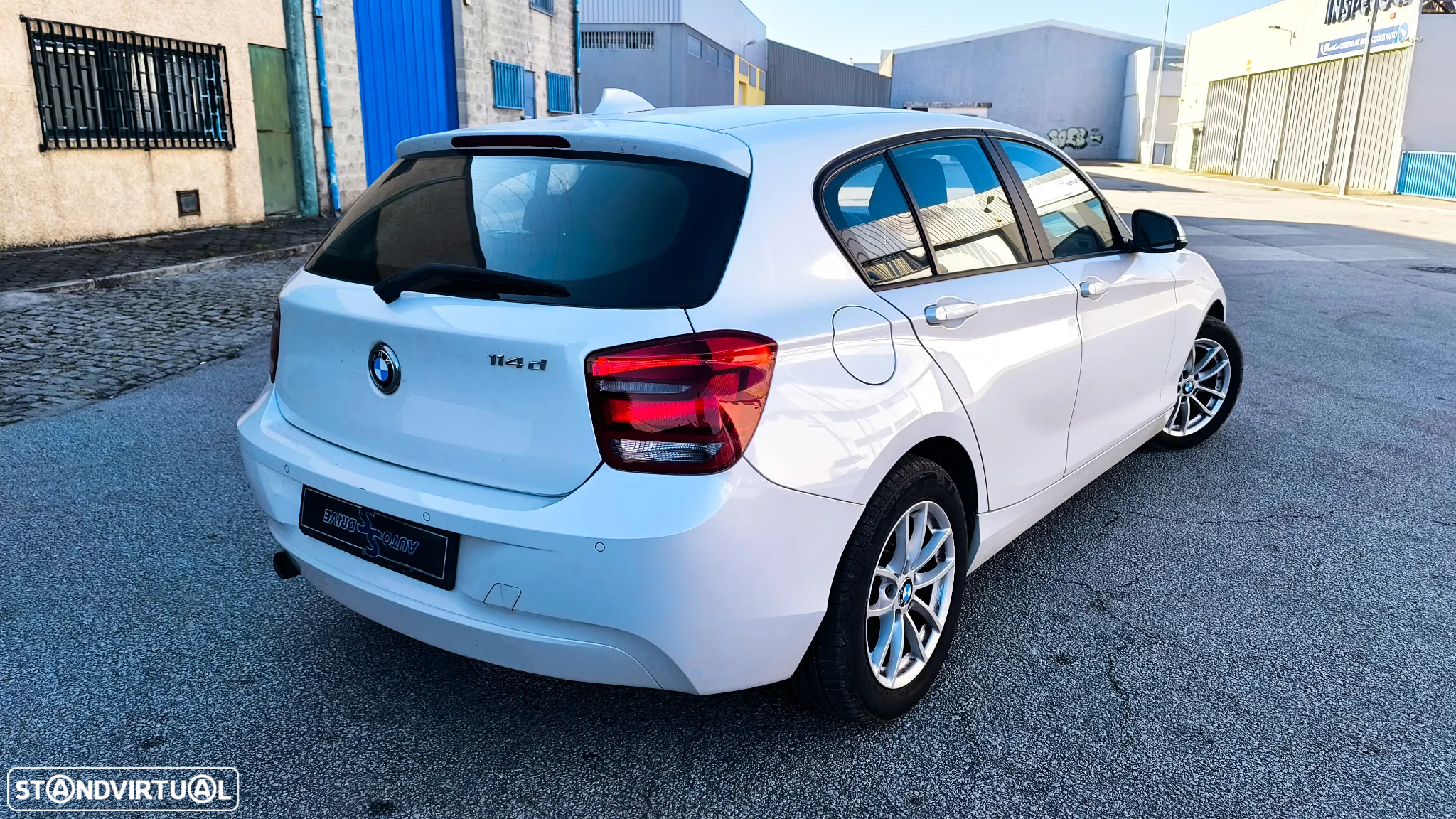 BMW 114 d Line Urban - 4