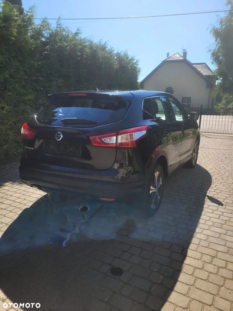 Nissan Qashqai - 4