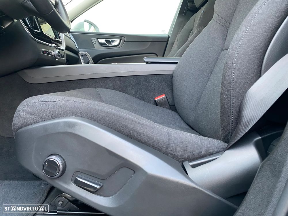 Volvo XC 60 2.0 T6 PHEV Inscription Expression AWD - 35